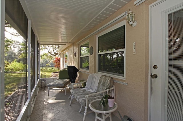 view of sunroom / solarium