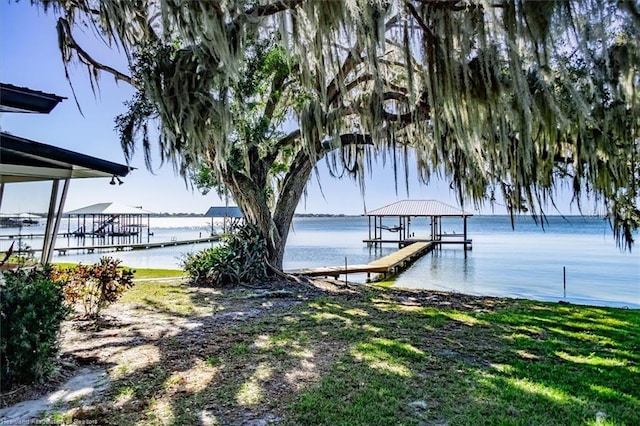 view of dock featuring a water view