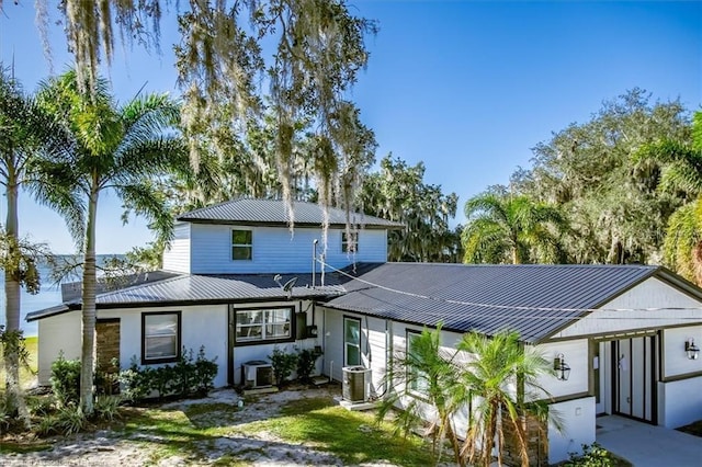 view of front of home featuring central AC