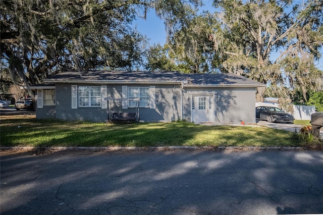 exterior space featuring a yard