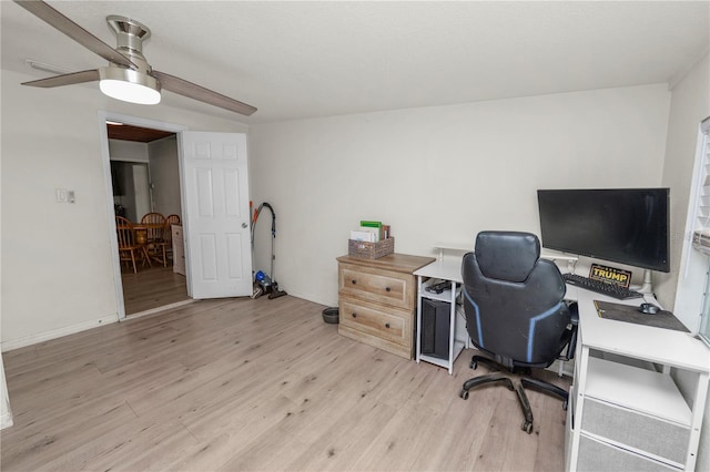 210 Wilder Rd, Lakeland, FL 33809 - office area featuring light hardwood / wood-style floors and ceiling fan