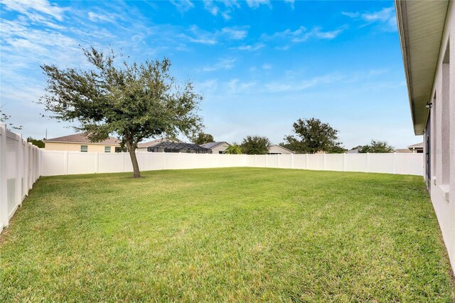 332 Lake Mariana Way, Auburndale, FL 33823 - view of fenced backyard