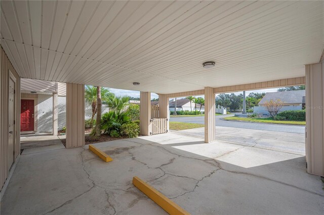 4241 Oak Loop Unit 36, Mulberry, FL 33860 - view of patio with a carport