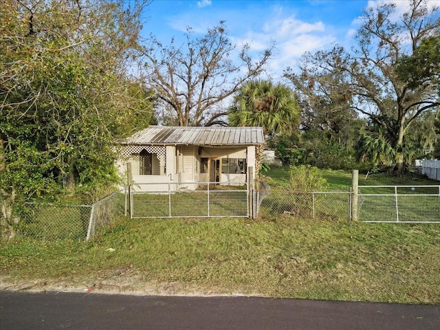 view of front of house