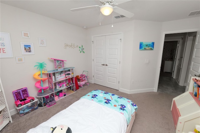 bedroom featuring carpet flooring, a closet, and ceiling fan