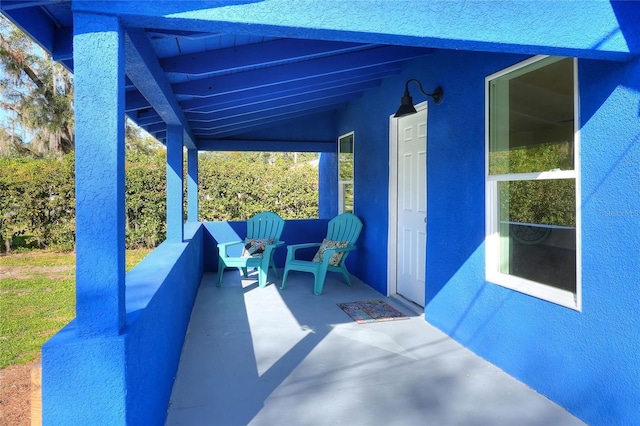 view of patio / terrace with a porch