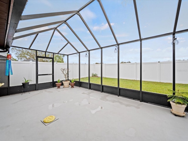 view of unfurnished sunroom