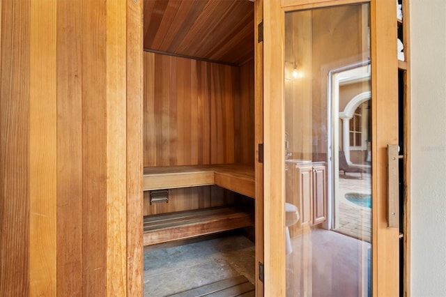 1665 Blue Heron Ln, Lakeland, FL 33813 - relaxing sauna featuring wood ceiling