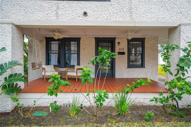 doorway to property with covered porch