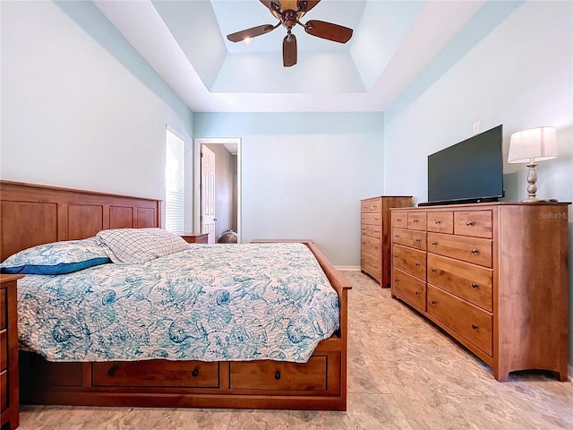 bedroom featuring ceiling fan