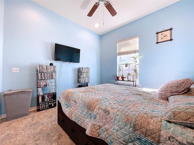 bedroom featuring ceiling fan