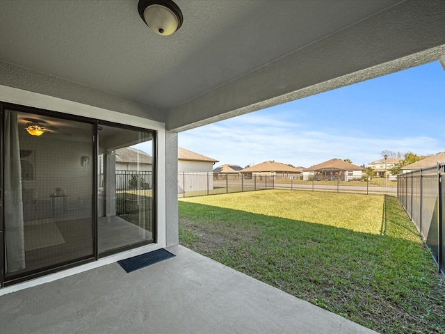 view of yard featuring a patio