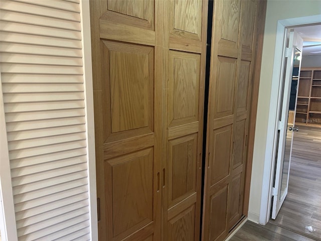 interior details with hardwood / wood-style flooring