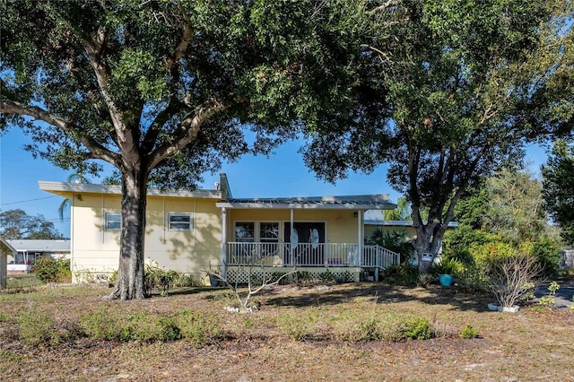 view of front of house featuring a porch