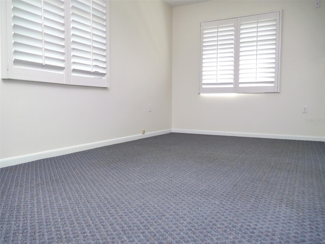 view of carpeted spare room