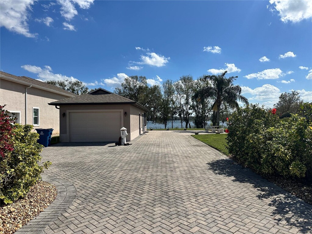389 Nolane Ln, Polk City, FL 33868 - exterior space
