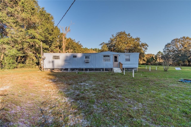 view of front of house with a front yard