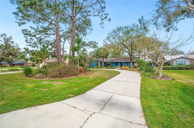 view of front of property with a front yard