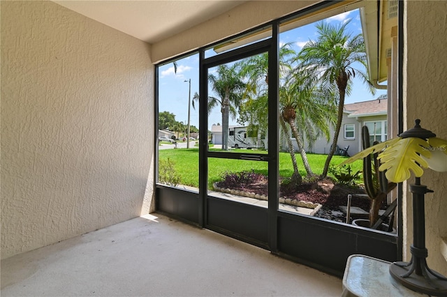 3976 Cypress Lndg W, Winter Haven, FL 33884 - view of unfurnished sunroom