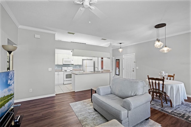 507 Eagle Pond Dr Unit 507, Winter Haven, FL 33884 - photo 10