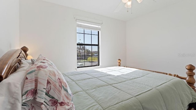 bedroom featuring a ceiling fan