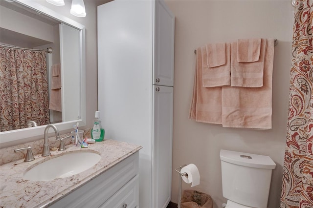 4643 1st St NW, Lakeland, FL 33810 - bathroom featuring vanity and toilet