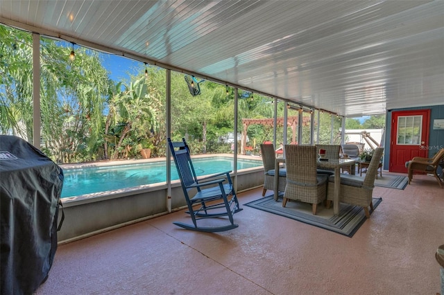 4643 1st St NW, Lakeland, FL 33810 - sunroom / solarium featuring outdoor dining space