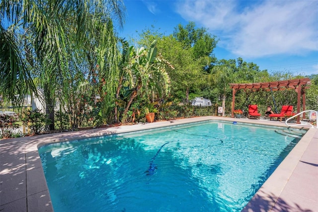 4643 1st St NW, Lakeland, FL 33810 - pool featuring a pergola