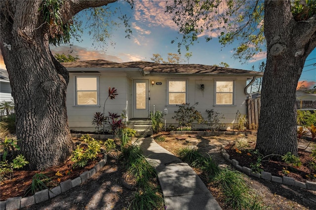 view of front of property