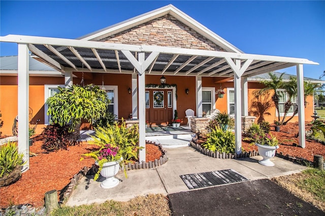 view of front of property with stucco siding