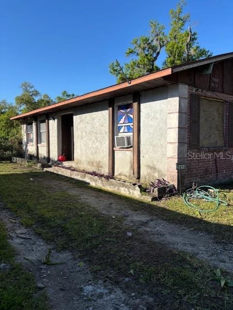 view of side of property