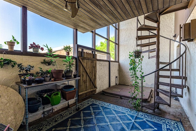 view of sunroom / solarium