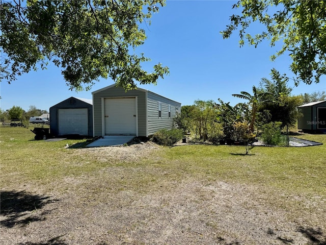 view of detached garage