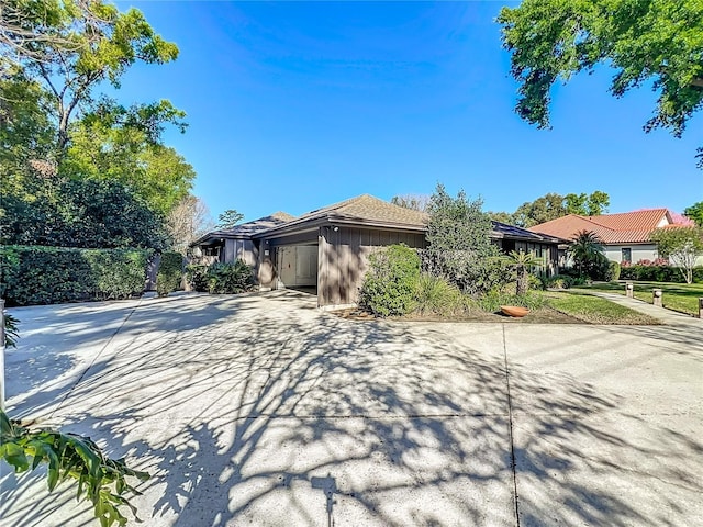 view of front of home with concrete driveway