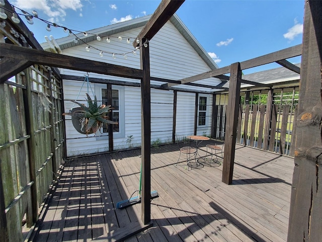 8922 Pritcher Rd, Lithia, FL 33547 - view of wooden deck