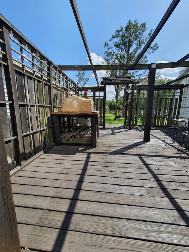 8922 Pritcher Rd, Lithia, FL 33547 - view of wooden terrace