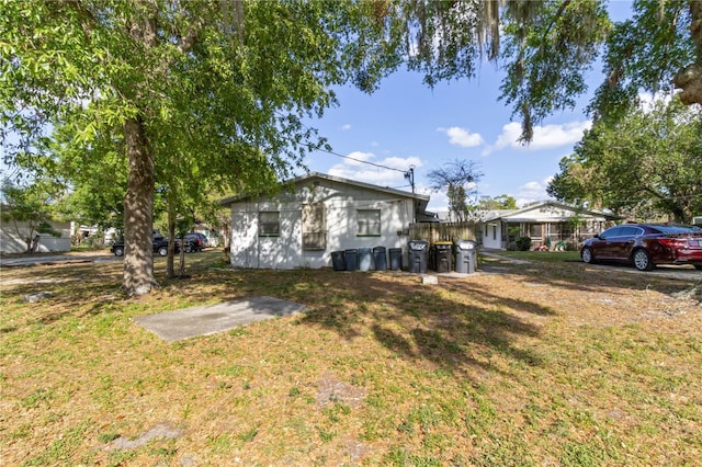 658, 660, 662 24th St NW, Winter Haven, FL 33880 - view of yard