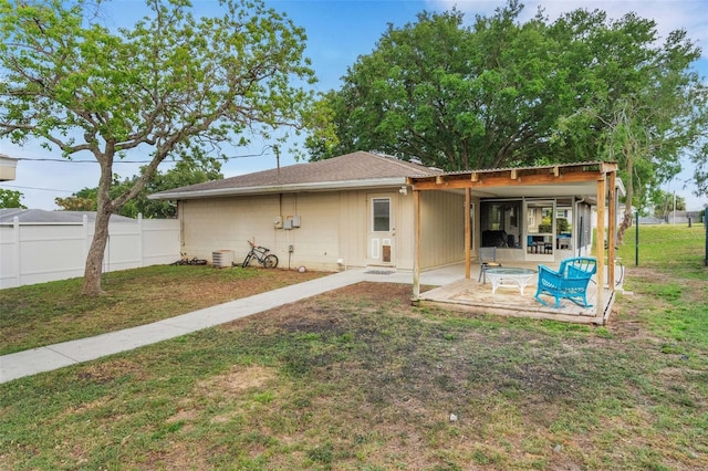 202 Saint Lucie Rd, Winter Haven, FL 33884 - rear view of property with a patio