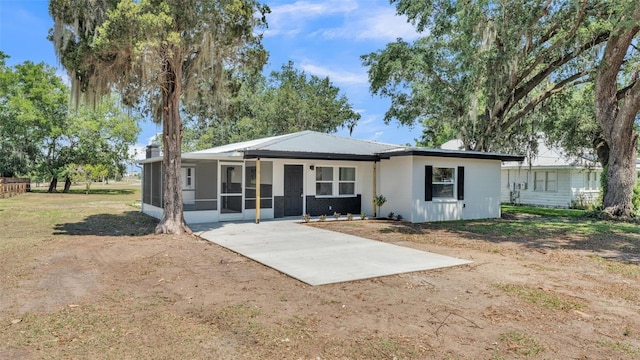 1650 W Mcleod St, Bartow, FL 33830 - view of front of property featuring a sunroom