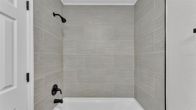 1650 W Mcleod St, Bartow, FL 33830 - bathroom with shower / washtub combination