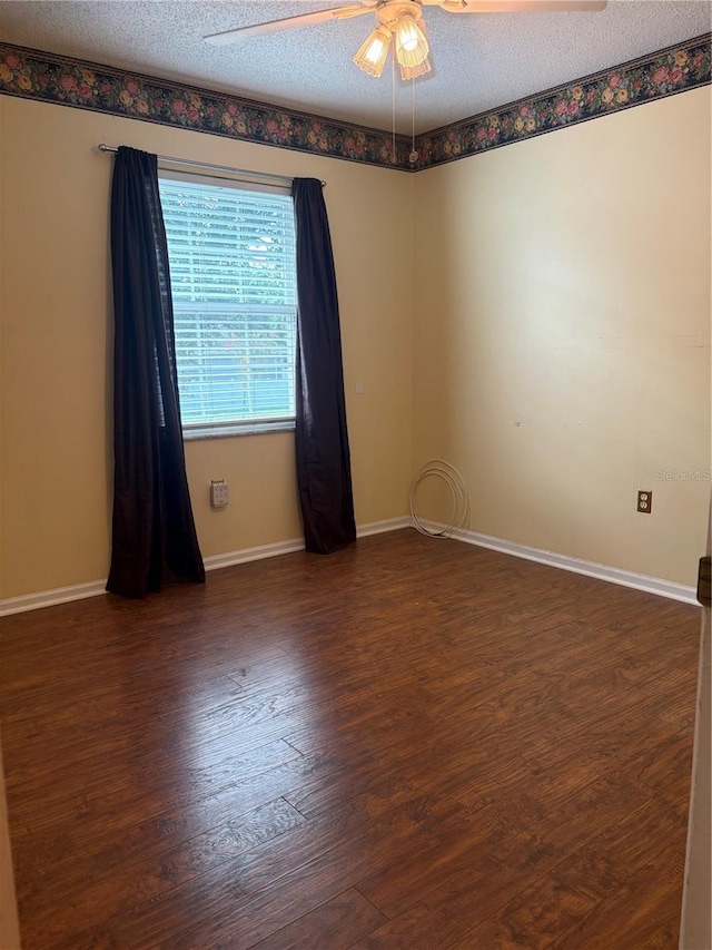 1135 Palace Pl, Lakeland, FL 33813 - empty room featuring a ceiling fan, wood finished floors, and a textured ceiling