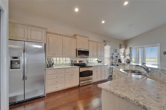 3450 Turnberry Dr, Lakeland, FL 33803 - photo 11