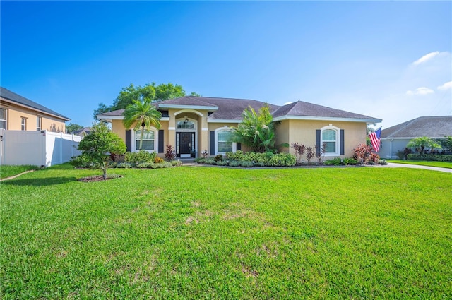 6720 Highlands Creek Loop, Lakeland, FL 33813 - view of front of house featuring stucco siding