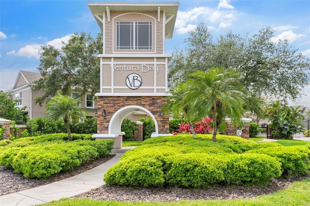 2125 Wild Grape Pl, Riverview, FL 33578 - view of front of home with stone siding