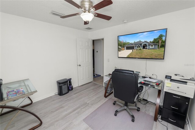 18231 Commonwealth Ave N, Polk City, FL 33868 - photo 32