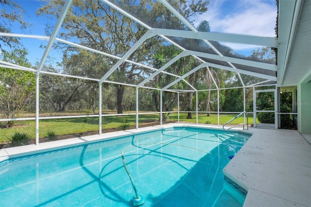 12301 Jim Edwards Rd, Haines City, FL 33844 - outdoor pool featuring a lanai and a patio