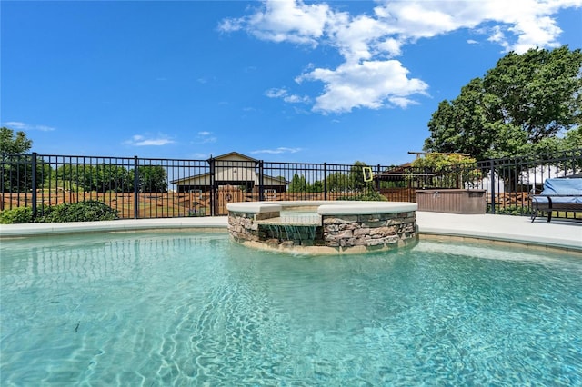 9004 Selph Rd, Lakeland, FL 33810 - view of swimming pool featuring a jacuzzi, fence, and a fenced in pool