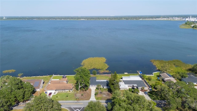 1502 Edgewater Beach Dr, Lakeland, FL 33805 - birds eye view of property with a water view