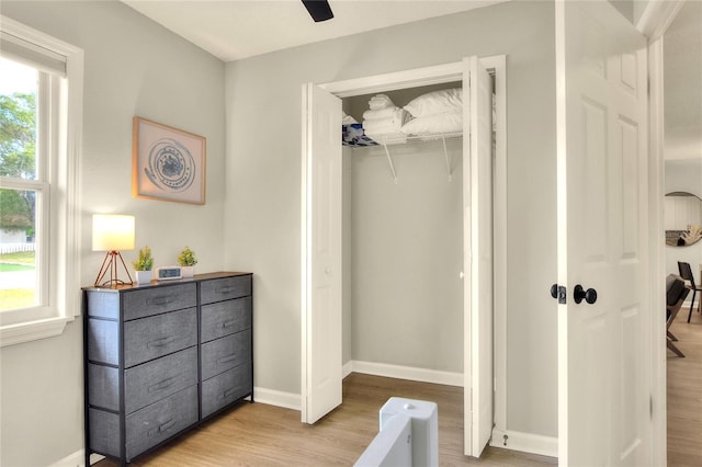 13032 Cumberland Dr, Largo, FL 33773 - view of closet