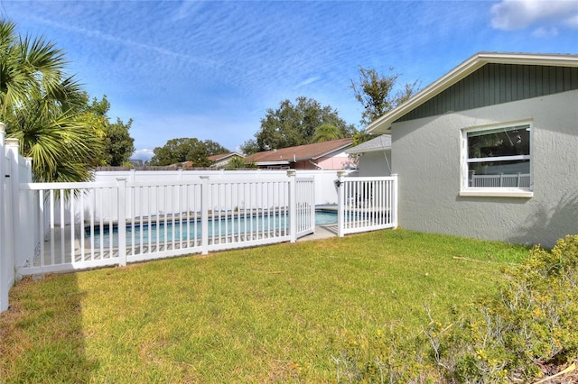 13032 Cumberland Dr, Largo, FL 33773 - view of yard featuring a fenced backyard and a fenced in pool